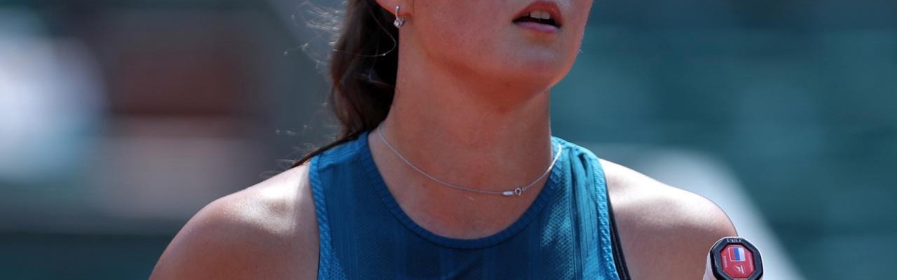 星空官网-一波五连胜，卡萨特金娜夺得2026首个冠军