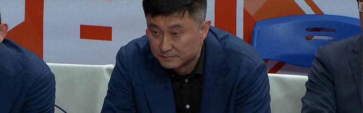 星空体育-领先福建三节遭逆转，杜锋三错误葬送胜利，球迷：赶紧下课