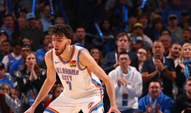 星空官网-盖帽第3+投篮180！他比文班更高效抢最佳新秀？