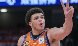 探长：上海今天是有机会的 洛夫顿&amp;哈维应该知道CBA季后赛强度了