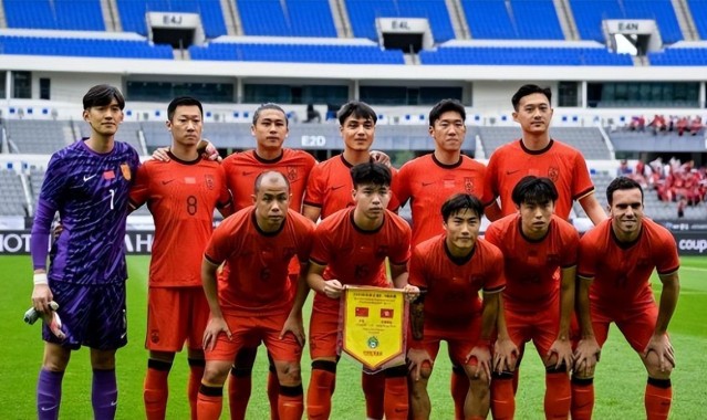 星空体育官网-李金羽刚带领辽宁铁人回家！却被个别接机球迷公开质疑，引发热议